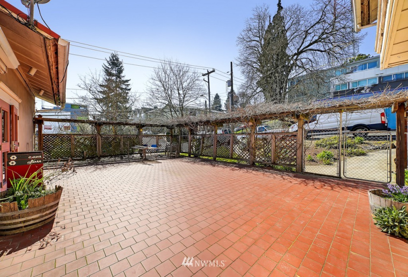 1601 19th, Seattle, Washington 98122, ,Commercial Sale,For Sale,19th,NWM1821901