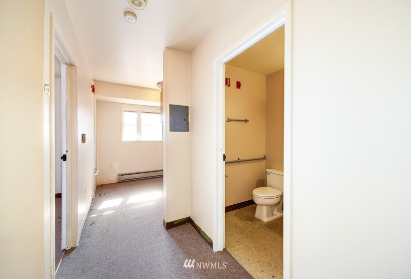 1601 19th, Seattle, Washington 98122, ,Commercial Sale,For Sale,19th,NWM1821901