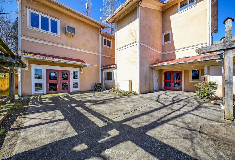 1601 19th, Seattle, Washington 98122, ,Commercial Sale,For Sale,19th,NWM1821901