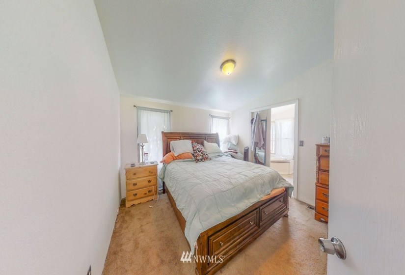 900 Grape, Moses Lake, Washington 98837, 3 Bedrooms Bedrooms, ,2 BathroomsBathrooms,Manufactured In Park,For Sale,Grape,NWM1821709