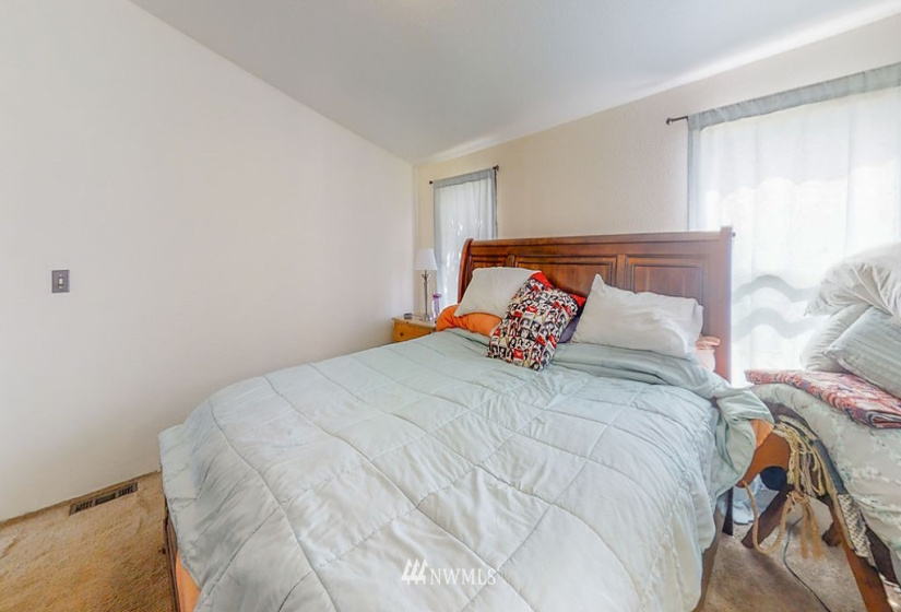 900 Grape, Moses Lake, Washington 98837, 3 Bedrooms Bedrooms, ,2 BathroomsBathrooms,Manufactured In Park,For Sale,Grape,NWM1821709