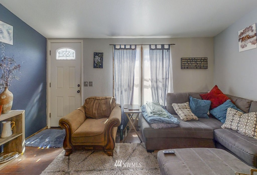 900 Grape, Moses Lake, Washington 98837, 3 Bedrooms Bedrooms, ,2 BathroomsBathrooms,Manufactured In Park,For Sale,Grape,NWM1821709