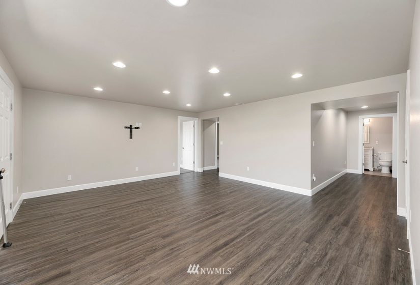 8202 74th, Marysville, Washington 98270, 5 Bedrooms Bedrooms, ,2 BathroomsBathrooms,Residential,For Sale,Brookwood Summit,74th,NWM1799565