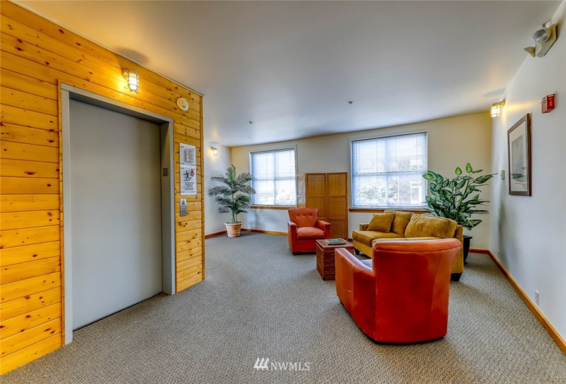 175 Parfitt, Bainbridge Island, Washington 98110, ,Commercial Sale,For Sale,Parfitt,NWM1823017