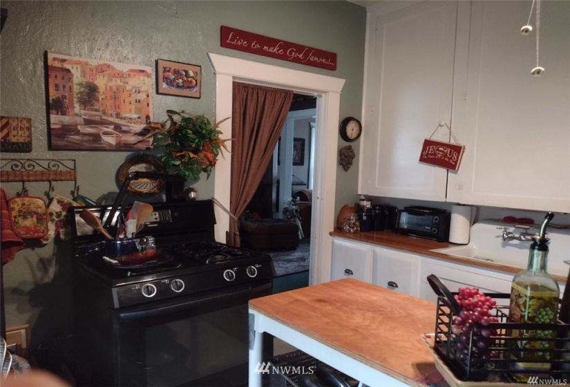 119 Main, Conconully, Washington 98284, 2 Bedrooms Bedrooms, ,1 BathroomBathrooms,Residential,For Sale,Main,NWM1823373