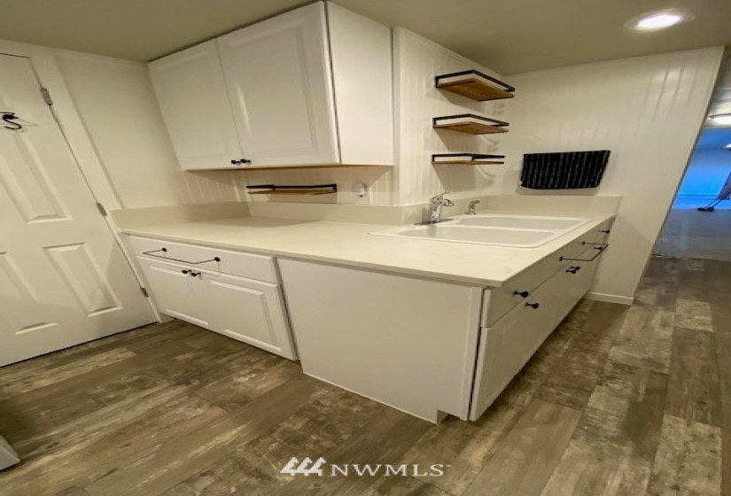 2470 3rd, East Wenatchee, Washington 98802, 5 Bedrooms Bedrooms, ,2 BathroomsBathrooms,Residential,For Sale,Nile Orchard 02,3rd,NWM1823992