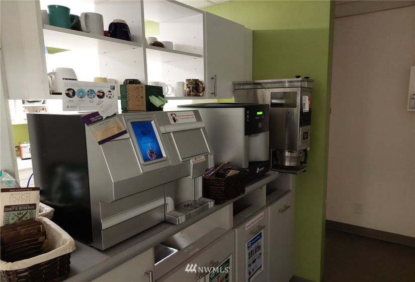 1605 Cornwall, Bellingham, Washington 98225, ,Commercial Sale,For Sale,Cornwall,NWM1823999