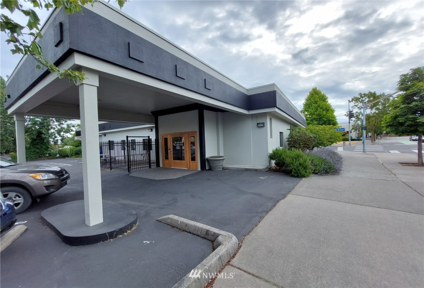 1605 Cornwall, Bellingham, Washington 98225, ,Commercial Sale,For Sale,Cornwall,NWM1823999