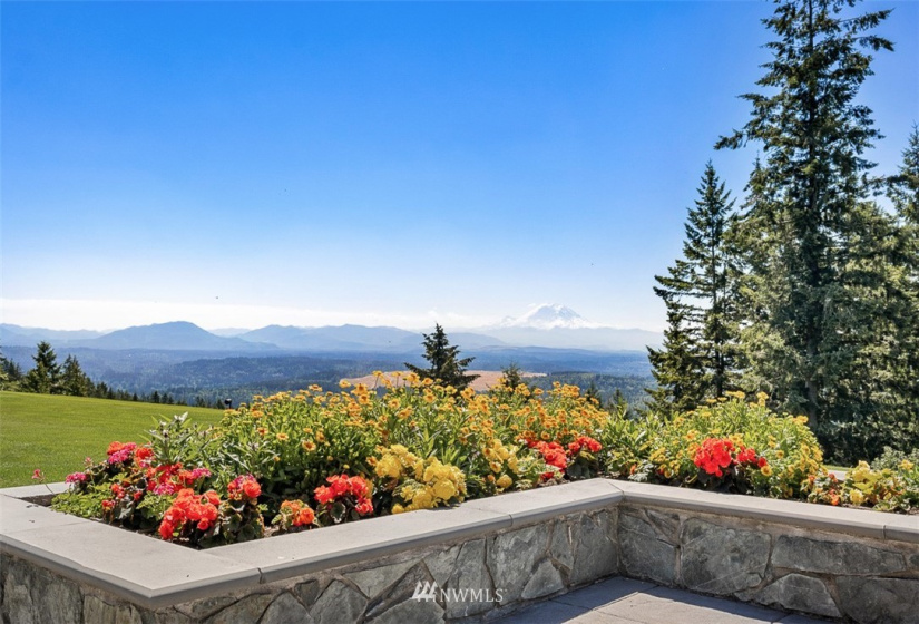 11435 206th, Issaquah, Washington 98027, 5 Bedrooms Bedrooms, ,3 BathroomsBathrooms,Residential,For Sale,Windsor Highlands,206th,NWM1823594