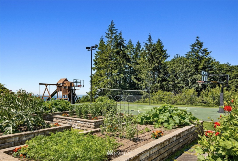 11435 206th, Issaquah, Washington 98027, 5 Bedrooms Bedrooms, ,3 BathroomsBathrooms,Residential,For Sale,Windsor Highlands,206th,NWM1823594