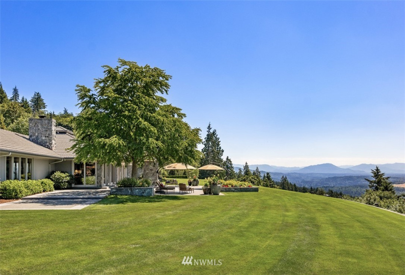 11435 206th, Issaquah, Washington 98027, 5 Bedrooms Bedrooms, ,3 BathroomsBathrooms,Residential,For Sale,Windsor Highlands,206th,NWM1823594