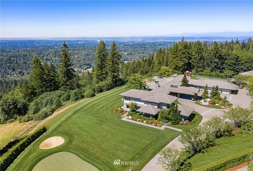 11435 206th, Issaquah, Washington 98027, 5 Bedrooms Bedrooms, ,3 BathroomsBathrooms,Residential,For Sale,Windsor Highlands,206th,NWM1823594