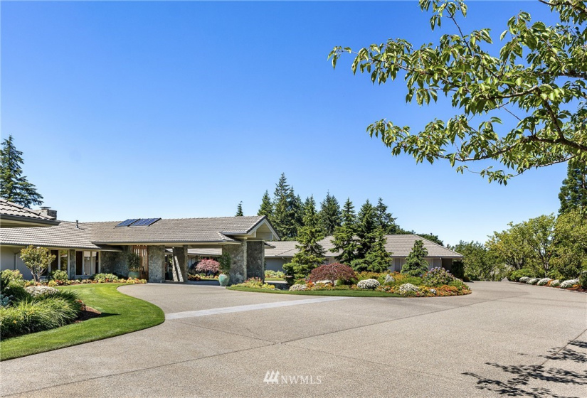 11435 206th, Issaquah, Washington 98027, 5 Bedrooms Bedrooms, ,3 BathroomsBathrooms,Residential,For Sale,Windsor Highlands,206th,NWM1823594