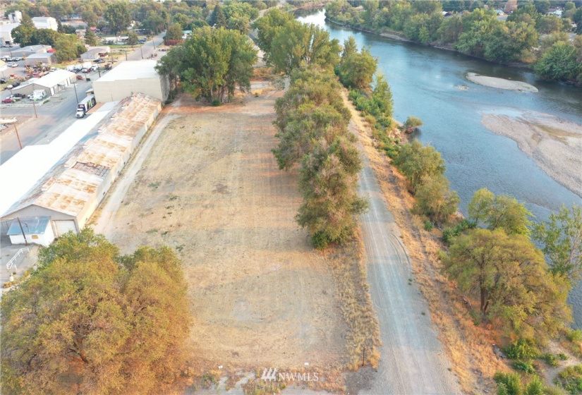 0 NKA Asotin, Omak, Washington 98841, ,Land,For Sale,Omak Railway Co Replat,Asotin,NWM1824176