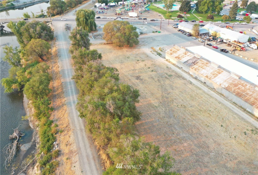 0 NKA Asotin, Omak, Washington 98841, ,Land,For Sale,Omak Railway Co Replat,Asotin,NWM1824176