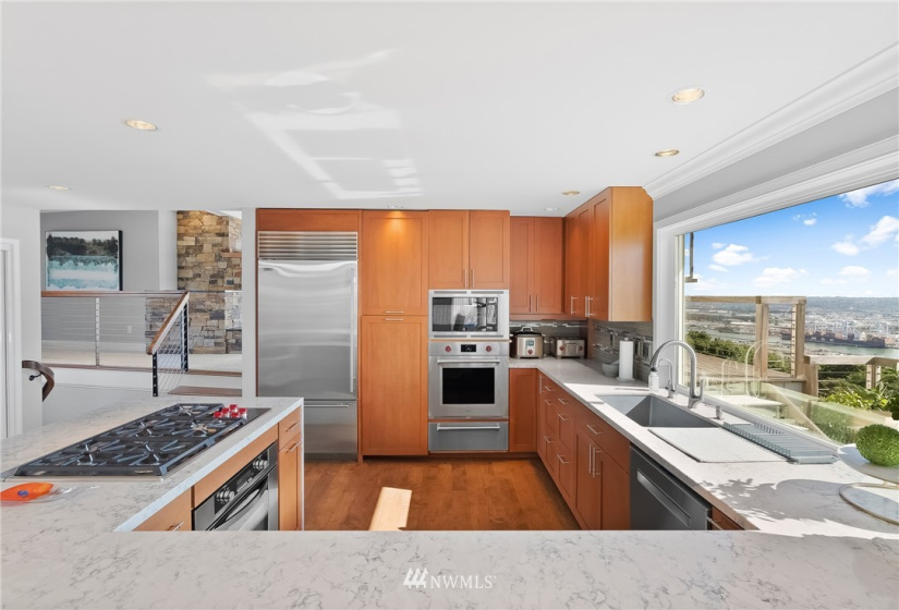 3404 Shorecliff, Tacoma, Washington 98422, 5 Bedrooms Bedrooms, ,2 BathroomsBathrooms,Residential,For Sale,Shorecliff,NWM1821693