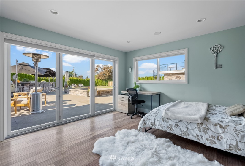 3404 Shorecliff, Tacoma, Washington 98422, 5 Bedrooms Bedrooms, ,2 BathroomsBathrooms,Residential,For Sale,Shorecliff,NWM1821693