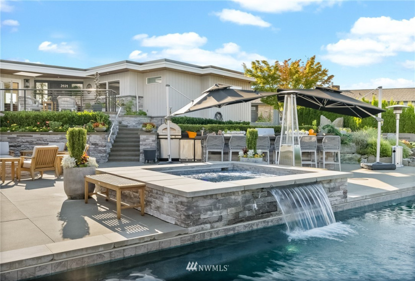 3404 Shorecliff, Tacoma, Washington 98422, 5 Bedrooms Bedrooms, ,2 BathroomsBathrooms,Residential,For Sale,Shorecliff,NWM1821693