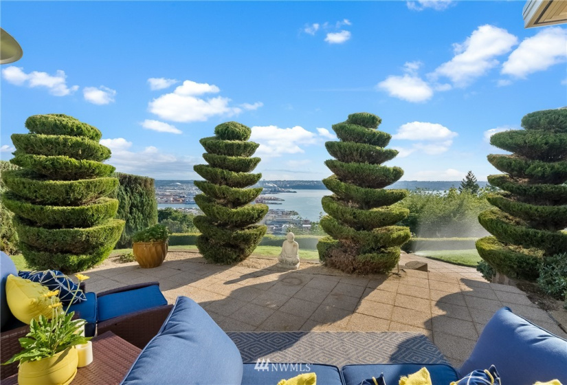 3404 Shorecliff, Tacoma, Washington 98422, 5 Bedrooms Bedrooms, ,2 BathroomsBathrooms,Residential,For Sale,Shorecliff,NWM1821693