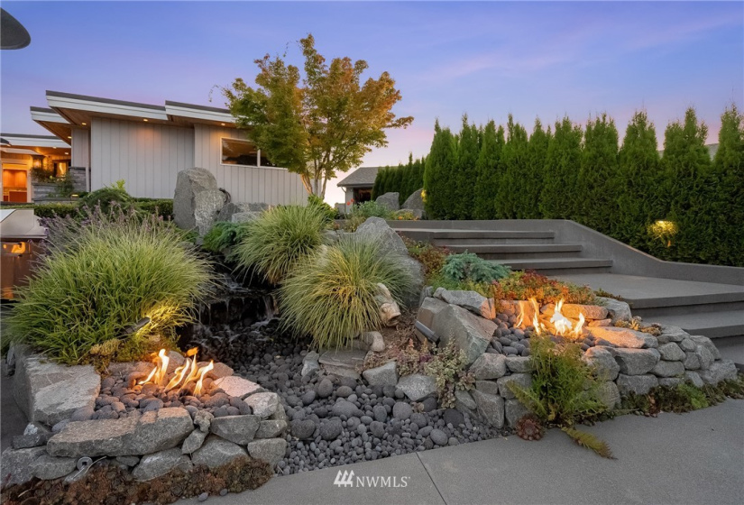 3404 Shorecliff, Tacoma, Washington 98422, 5 Bedrooms Bedrooms, ,2 BathroomsBathrooms,Residential,For Sale,Shorecliff,NWM1821693