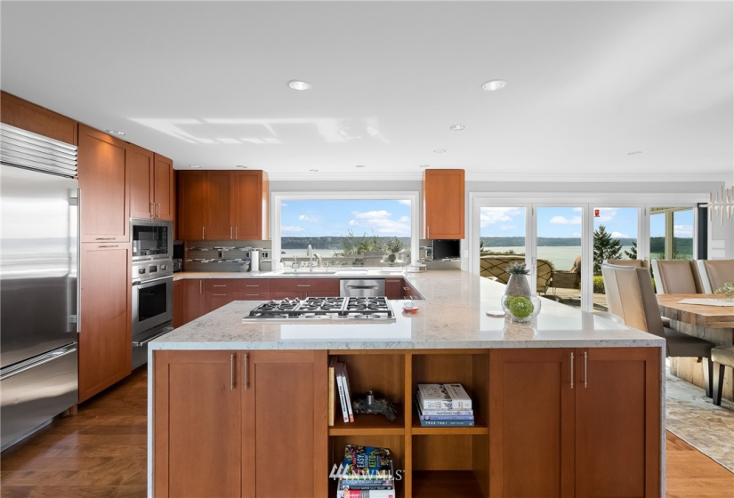 3404 Shorecliff, Tacoma, Washington 98422, 5 Bedrooms Bedrooms, ,2 BathroomsBathrooms,Residential,For Sale,Shorecliff,NWM1821693