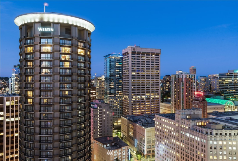 1920 4th, Seattle, Washington 98101, 3 Bedrooms Bedrooms, ,1 BathroomBathrooms,Residential,For Sale,ESCALA,4th,NWM1823729