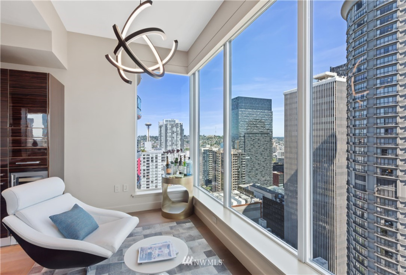 1920 4th, Seattle, Washington 98101, 3 Bedrooms Bedrooms, ,1 BathroomBathrooms,Residential,For Sale,ESCALA,4th,NWM1823729