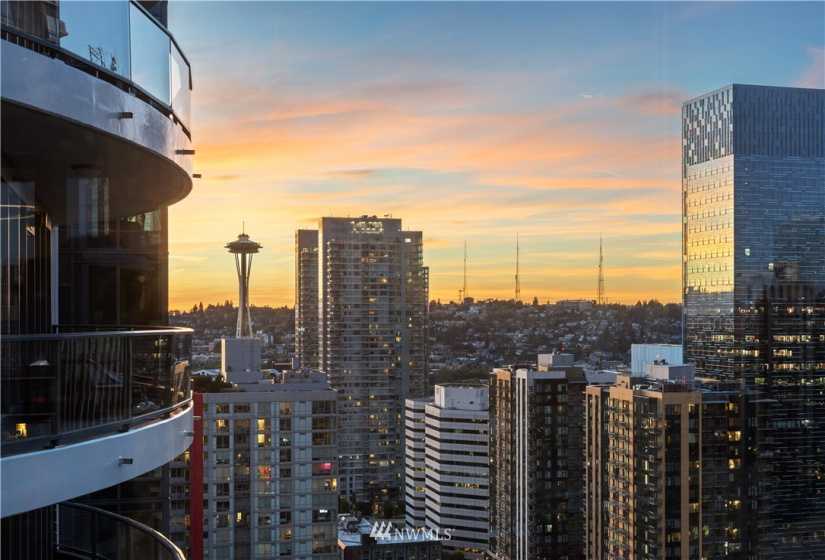 1920 4th, Seattle, Washington 98101, 3 Bedrooms Bedrooms, ,1 BathroomBathrooms,Residential,For Sale,ESCALA,4th,NWM1823729