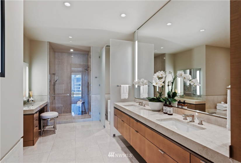1920 4th, Seattle, Washington 98101, 3 Bedrooms Bedrooms, ,1 BathroomBathrooms,Residential,For Sale,ESCALA,4th,NWM1823729