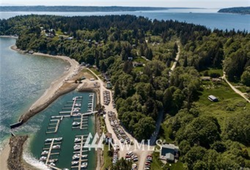 8483 83 A Saratoga Dr 84Camano Dr, Hat Island, Washington 98206, ,Land,For Sale,83 A Saratoga Dr 84Camano Dr,NWM1823619