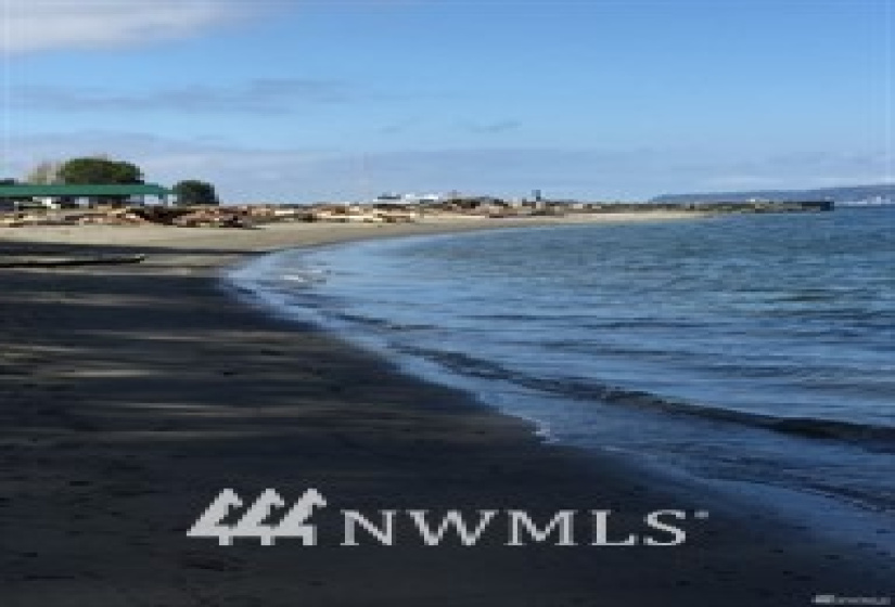 8483 83 A Saratoga Dr 84Camano Dr, Hat Island, Washington 98206, ,Land,For Sale,83 A Saratoga Dr 84Camano Dr,NWM1823619