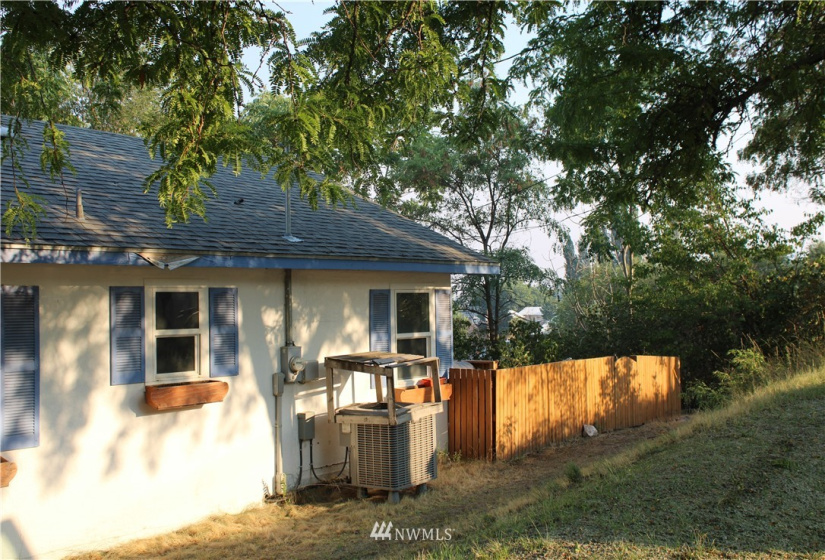 1803 Juniper, Oroville, Washington 98844, 5 Bedrooms Bedrooms, ,3 BathroomsBathrooms,Residential,For Sale,Juniper,NWM1824914