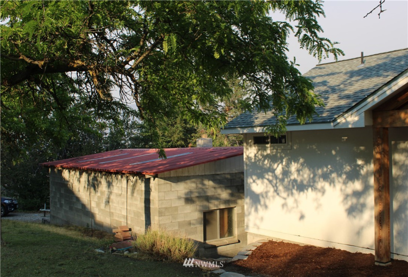 1803 Juniper, Oroville, Washington 98844, 5 Bedrooms Bedrooms, ,3 BathroomsBathrooms,Residential,For Sale,Juniper,NWM1824914