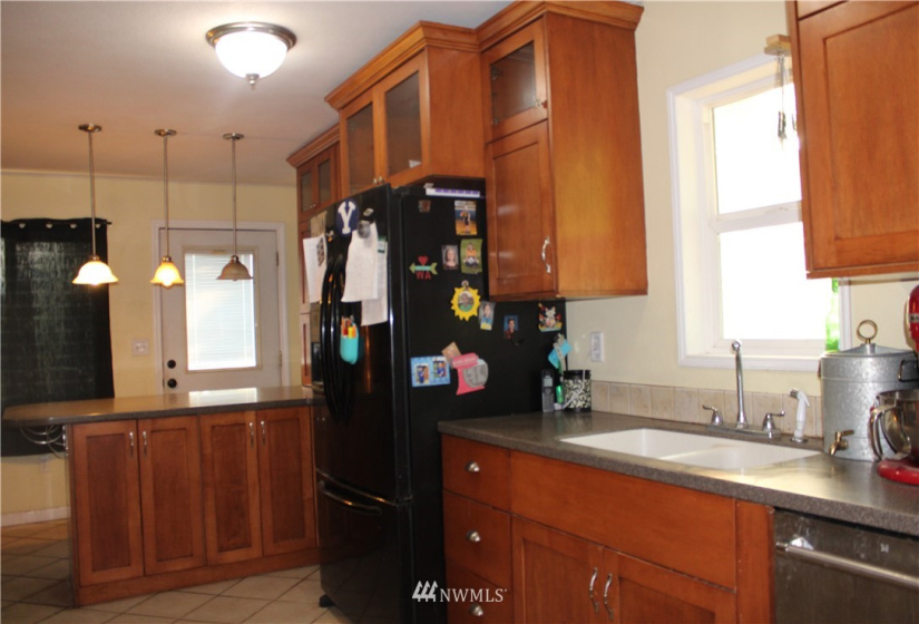 1803 Juniper, Oroville, Washington 98844, 5 Bedrooms Bedrooms, ,3 BathroomsBathrooms,Residential,For Sale,Juniper,NWM1824914