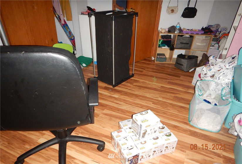 2122 Walnut, Everett, Washington 98201, ,Residential Income,For Sale,Walnut,NWM1825081