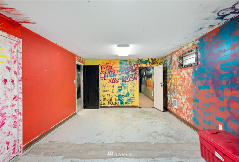 404 Elberta, Cashmere, Washington 98815, ,Commercial Sale,For Sale,Elberta,NWM1822278