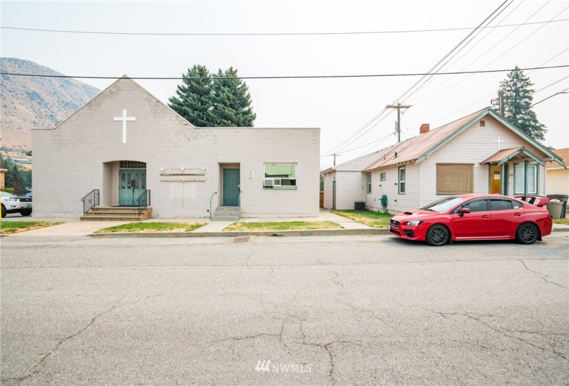 404 Elberta, Cashmere, Washington 98815, ,Commercial Sale,For Sale,Elberta,NWM1822278