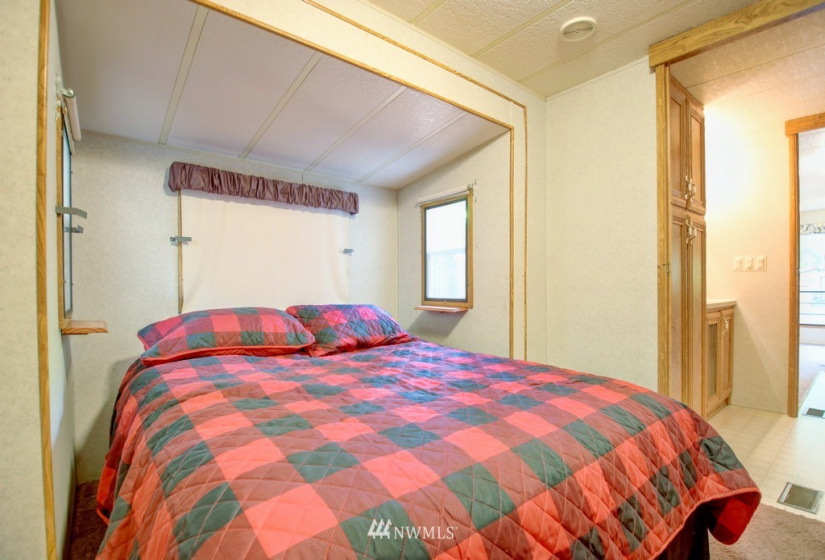 75 1 Goldrush, Deming, Washington 98244, 1 Bedroom Bedrooms, ,1 BathroomBathrooms,Residential,For Sale,Goldrush,NWM1825931