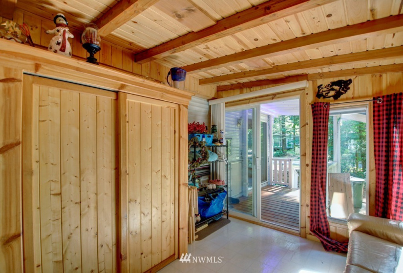 75 1 Goldrush, Deming, Washington 98244, 1 Bedroom Bedrooms, ,1 BathroomBathrooms,Residential,For Sale,Goldrush,NWM1825931