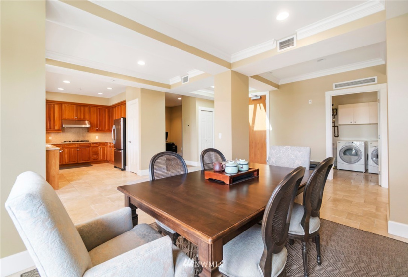 10047 Main, Bellevue, Washington 98004, 2 Bedrooms Bedrooms, ,2 BathroomsBathrooms,Residential,For Sale,Astoria By The Bay,Main,NWM1821984