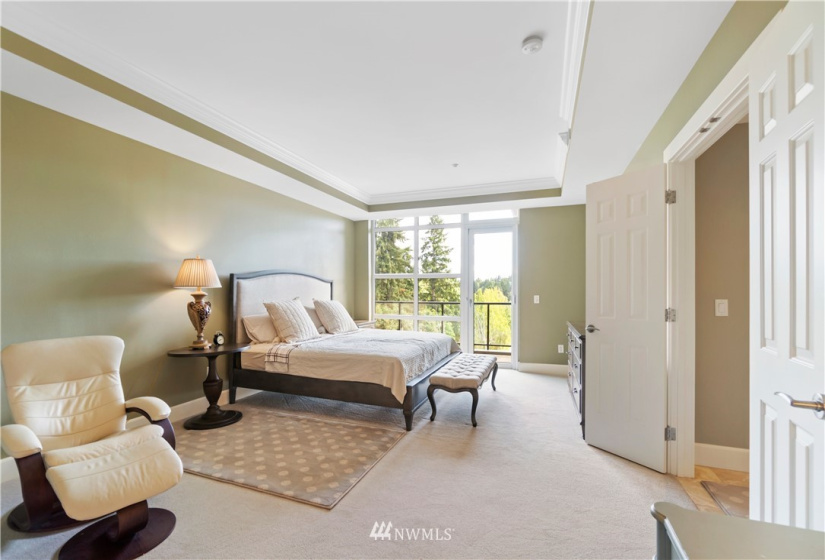 10047 Main, Bellevue, Washington 98004, 2 Bedrooms Bedrooms, ,2 BathroomsBathrooms,Residential,For Sale,Astoria By The Bay,Main,NWM1821984