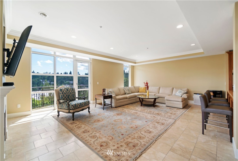 10047 Main, Bellevue, Washington 98004, 2 Bedrooms Bedrooms, ,2 BathroomsBathrooms,Residential,For Sale,Astoria By The Bay,Main,NWM1821984