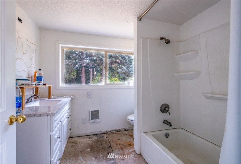 829 Byham, Winlock, Washington 98596, 3 Bedrooms Bedrooms, ,1 BathroomBathrooms,Residential,For Sale,Byham,NWM1826370