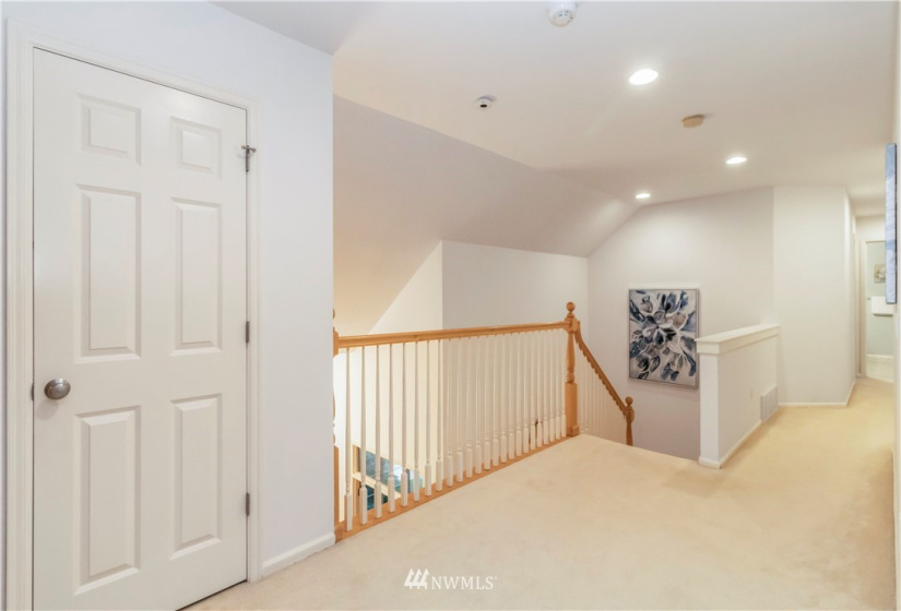 27309 8th, Sammamish, Washington 98075, 5 Bedrooms Bedrooms, ,2 BathroomsBathrooms,Residential,For Sale,8th,NWM1826591