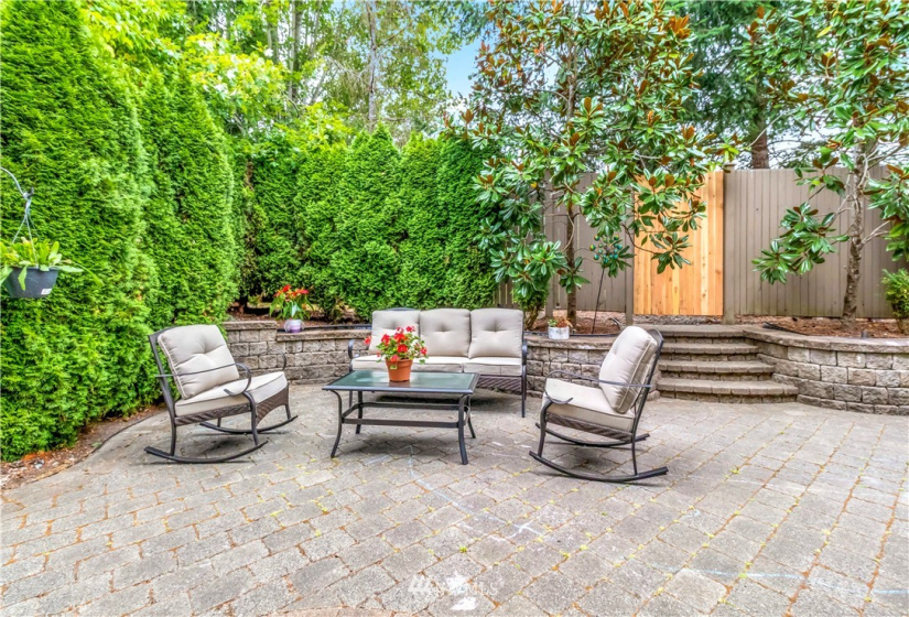 27309 8th, Sammamish, Washington 98075, 5 Bedrooms Bedrooms, ,2 BathroomsBathrooms,Residential,For Sale,8th,NWM1826591