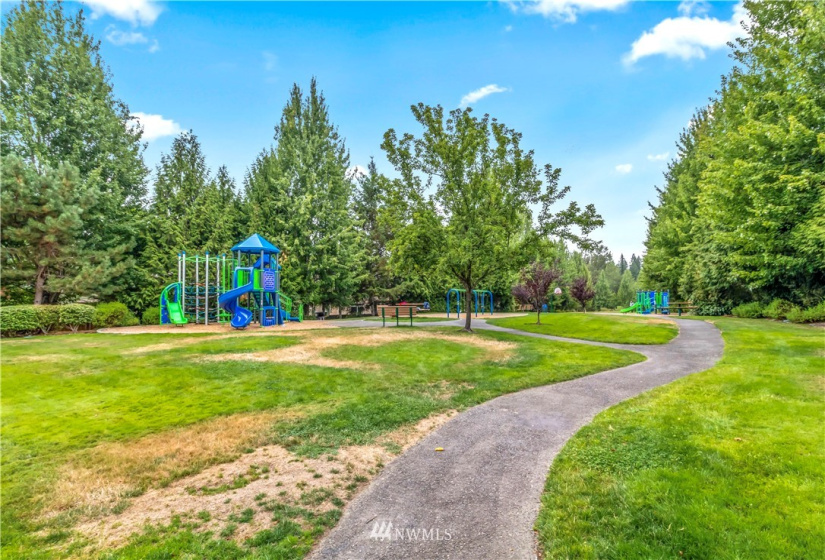 27309 8th, Sammamish, Washington 98075, 5 Bedrooms Bedrooms, ,2 BathroomsBathrooms,Residential,For Sale,8th,NWM1826591