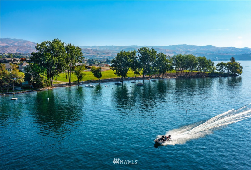 1 Nekquelekin 456-F, Manson, Washington 98831, 2 Bedrooms Bedrooms, ,2 BathroomsBathrooms,Residential,For Sale,Nekquelekin,Nekquelekin 456-F,NWM1826139