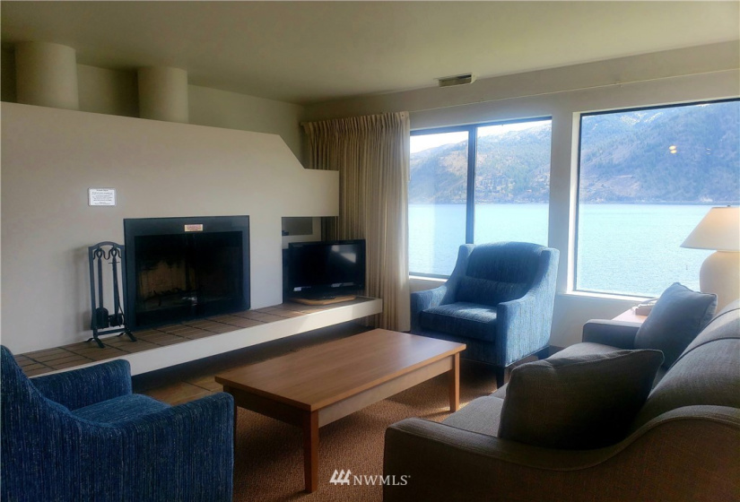 1 Nekquelekin 456-F, Manson, Washington 98831, 2 Bedrooms Bedrooms, ,2 BathroomsBathrooms,Residential,For Sale,Nekquelekin,Nekquelekin 456-F,NWM1826139