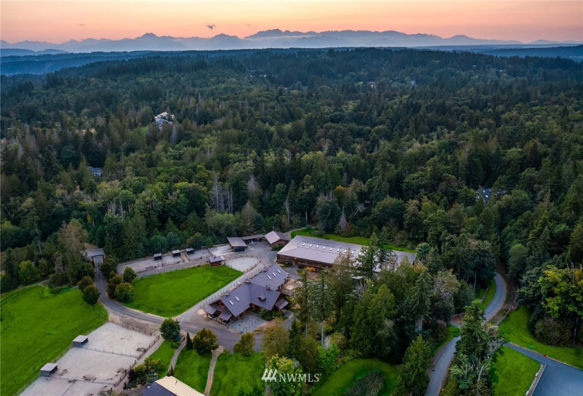 10821 Wacky Nut, Bainbridge Island, Washington 98110, 6 Bedrooms Bedrooms, ,4 BathroomsBathrooms,Residential,For Sale,Wacky Nut,NWM1822861