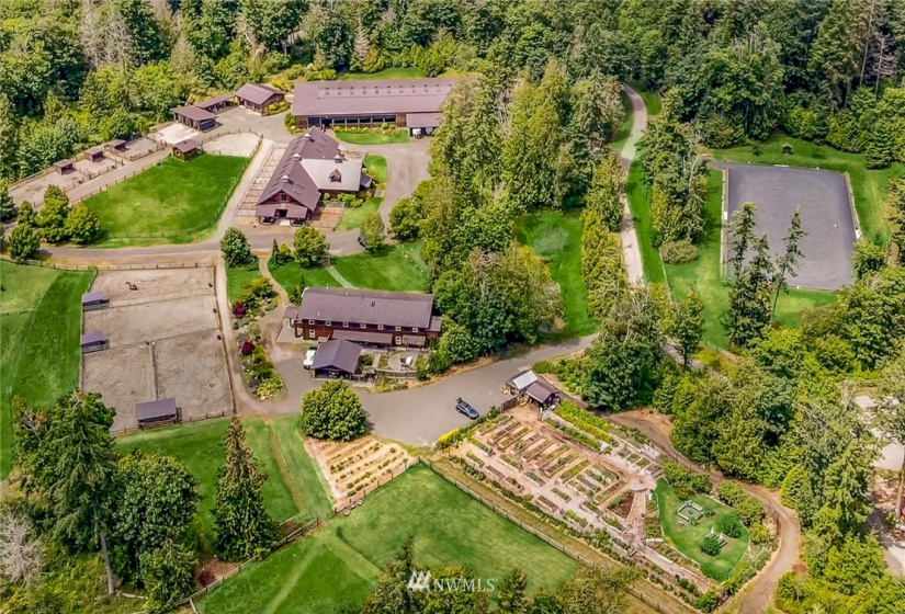 10821 Wacky Nut, Bainbridge Island, Washington 98110, 6 Bedrooms Bedrooms, ,4 BathroomsBathrooms,Residential,For Sale,Wacky Nut,NWM1822861